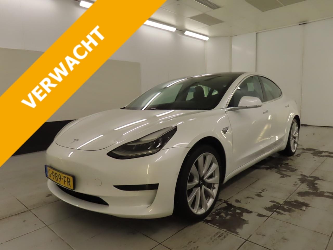 Tesla Model 3 - Standard RWD Plus [ AUTOPILOT+19" LMV+PREMIUM AUDIO ] - AutoWereld.nl