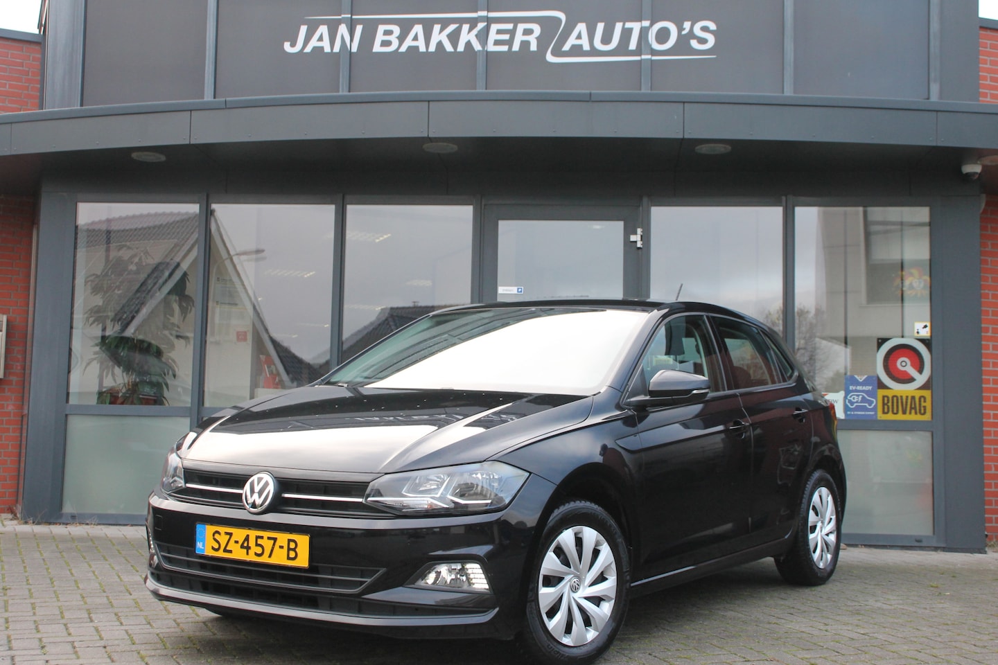 Volkswagen Polo - 1.0 MPI Comfortline ✅ Navi ✅ CarPlay ✅ Cruise ✅ Rijklaar - AutoWereld.nl