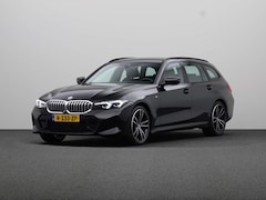 BMW 3-serie Touring - 320i M-Sport | 19 inch | HIFI | Sportstoelen | ECC | PDC voor en achter | Lederen bekledin