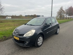 Renault Clio - 1.2-16V Special Line AIRCO