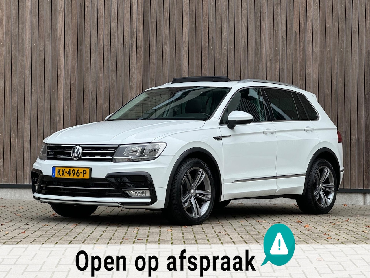 Volkswagen Tiguan - 1.4 TSI R-Line |Pano|Trekhaak|150 PK| - AutoWereld.nl