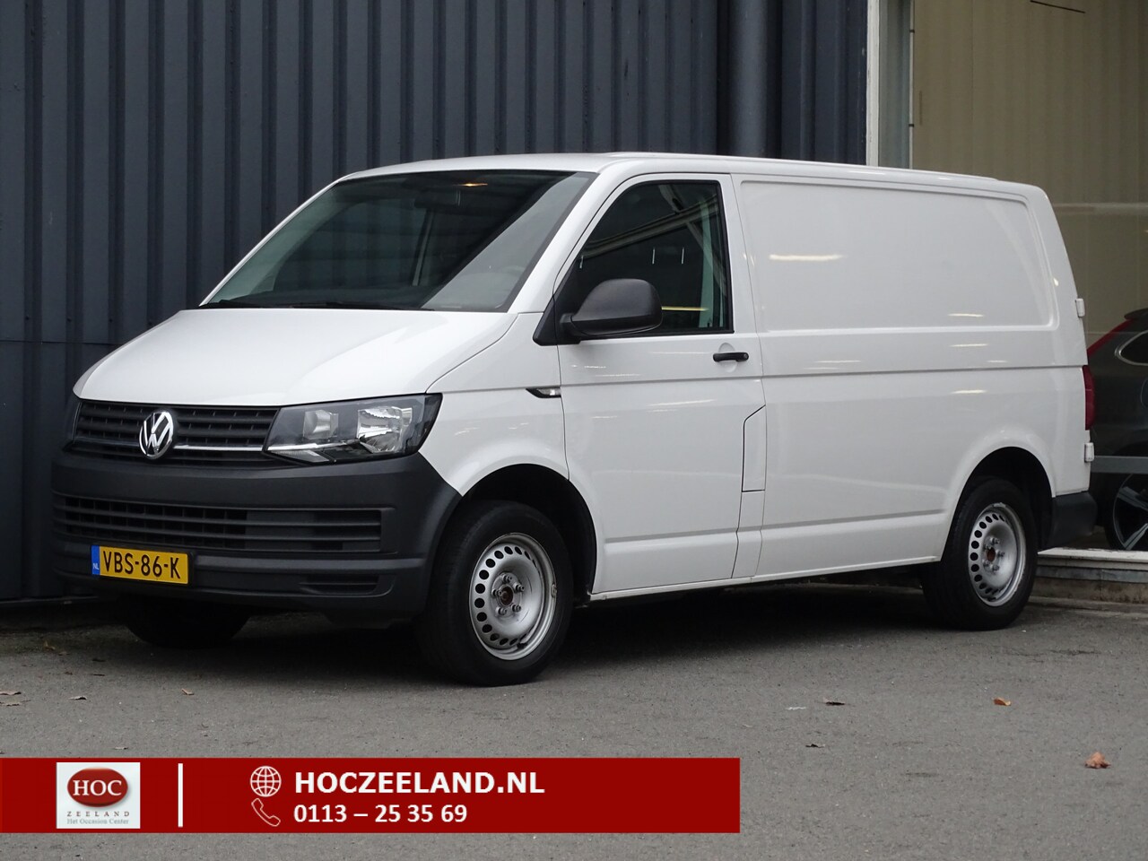 Volkswagen Transporter - 2.0 TDI L1H1 Economy 3-zits | Trekhaak - AutoWereld.nl