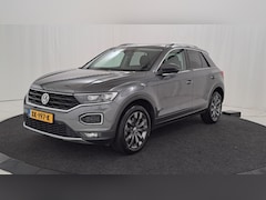 Volkswagen T-Roc - 1.0 TSI 115pk T-Roc Style Camera | Navi | LM velgen