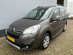 Citroën Berlingo - 1.2 PureTech XTR - Navigatie - Achteruitrijcamera