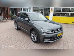 Volkswagen Tiguan - 1.5 TSI Comfortline Business R