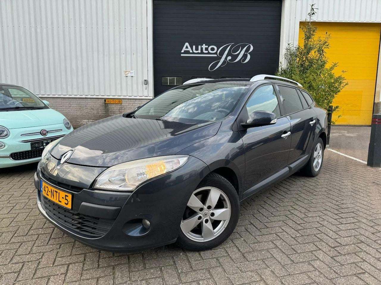 Renault Mégane Estate - 1.4 TCe LUXE | TREKHAAK | APK 09-2025! - AutoWereld.nl