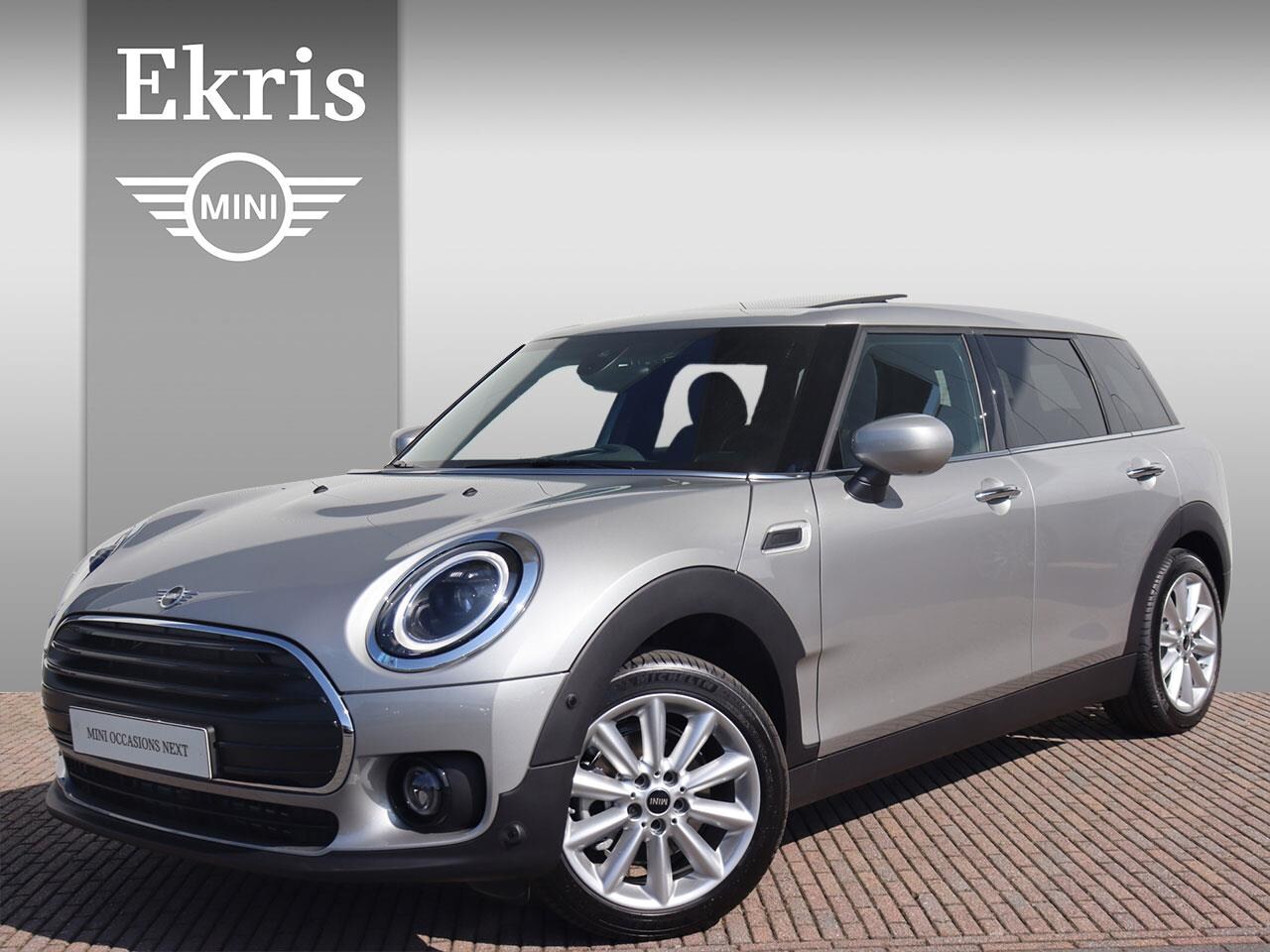 MINI Clubman - Cooper Aut. Classic + Business / Navi / Clima / PDC / Achteruitrijcamera / Comfort Access - AutoWereld.nl