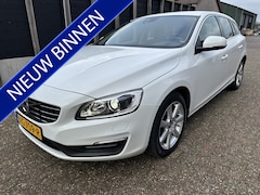 Volvo V60 - 2.0 T3 Nordic+ navi/camera airco/ecc nieuwstaat