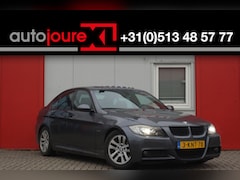 BMW 3-serie - 320i | Schuifdak | Cruise Control | Voorstoelen verwarmd |