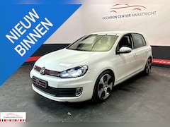 Volkswagen Golf - 2.0 TSI GTI