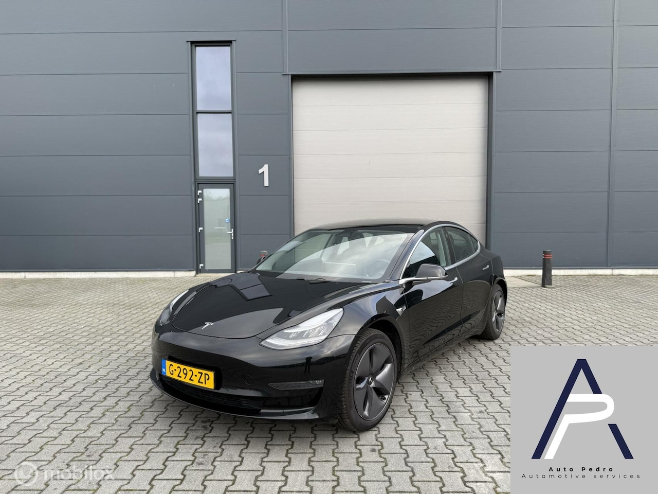 Tesla Model 3 - Long Range RWD Long Range RWD 75 kWh Incl BTW - AutoWereld.nl