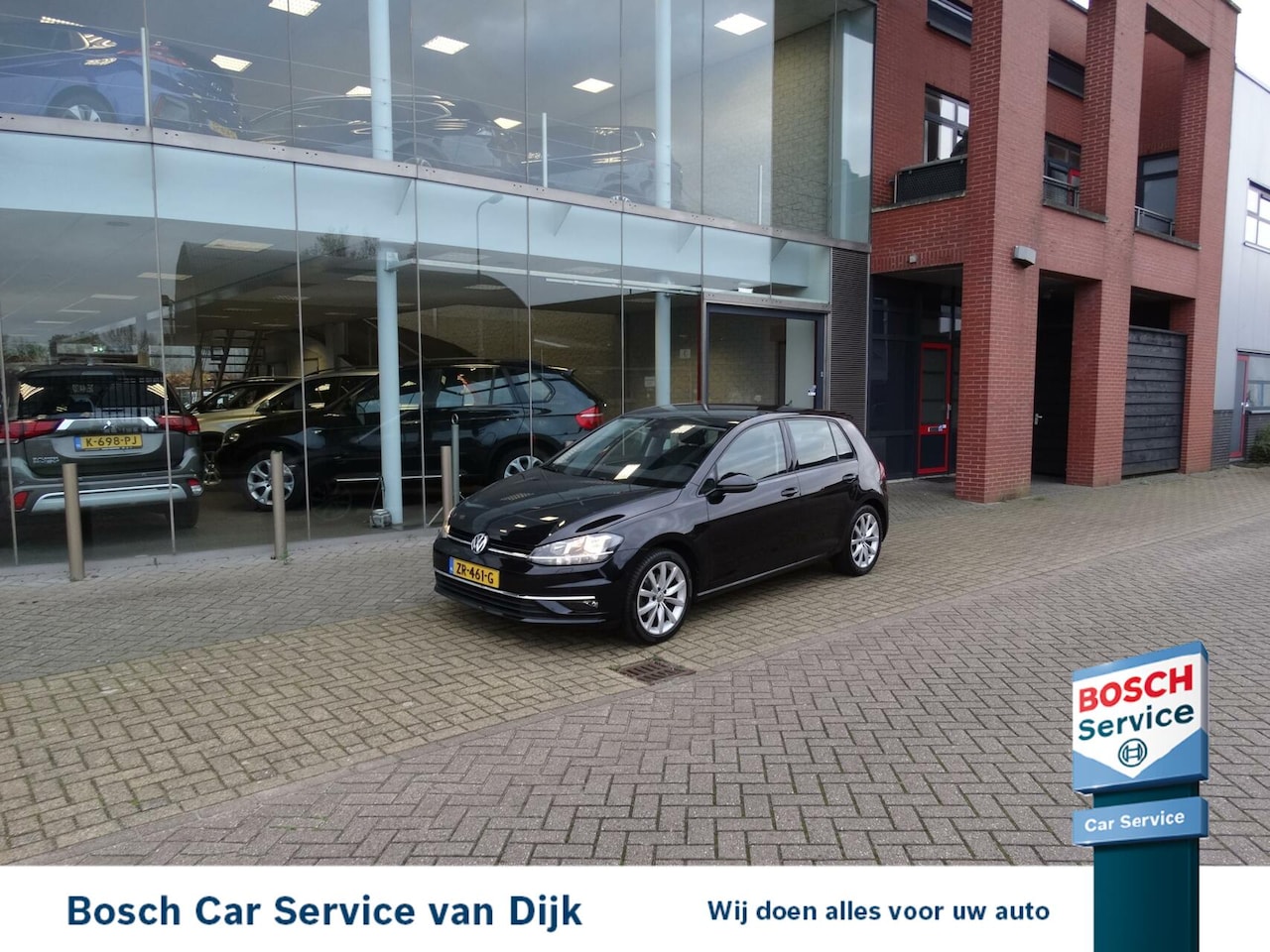 Volkswagen Golf - 1.5 TSI Highline 150pk DSG / Virtual / NAP - AutoWereld.nl