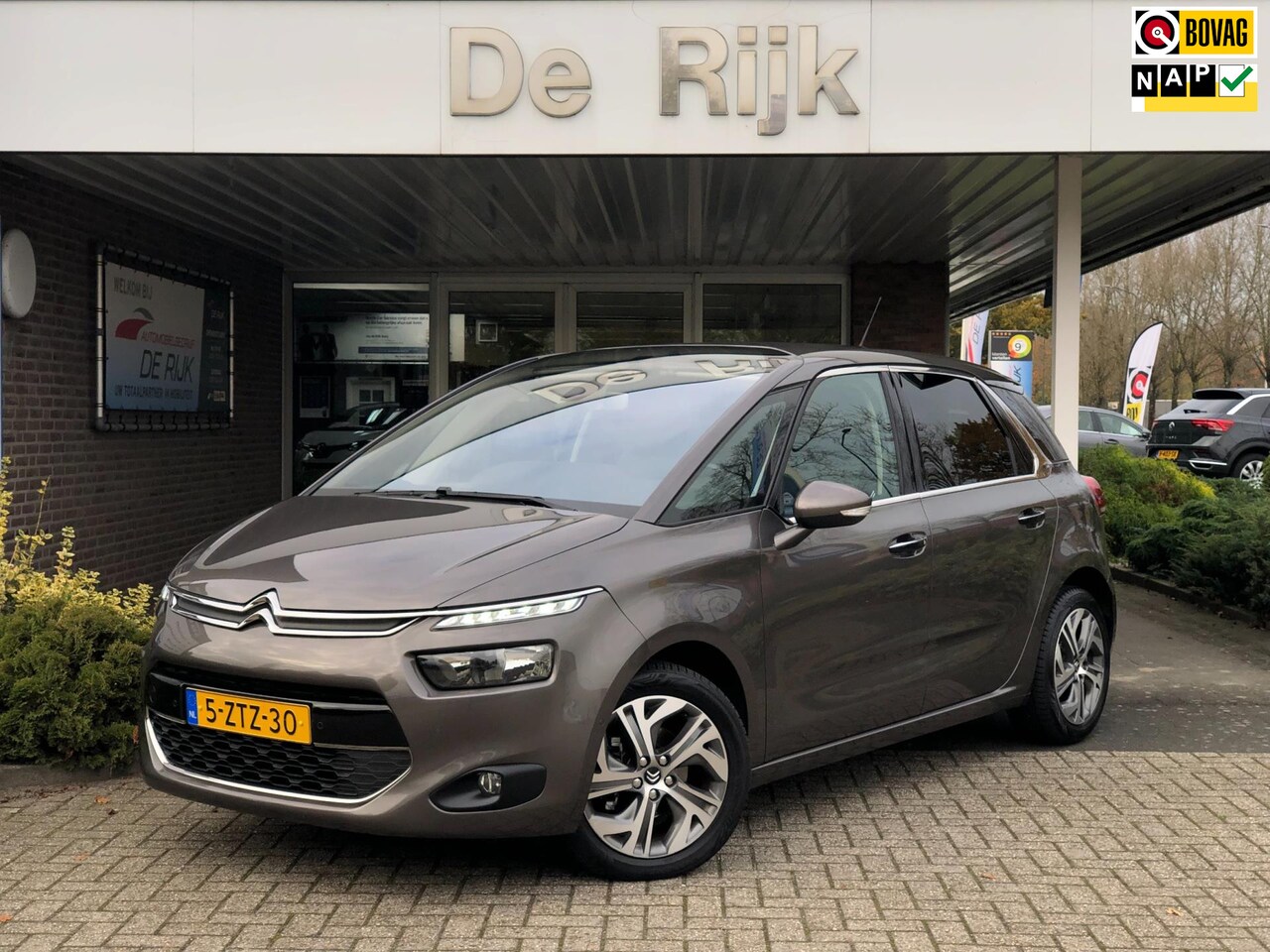 Citroën C4 Picasso - 1.2 PureTech Intensive | Navi, Camera, Climate, Cruise, 17'' LMV | Dealeronderhouden | 1e - AutoWereld.nl