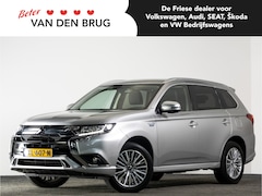 Mitsubishi Outlander - 2.4 PHEV 240 PK Pure | Navigatie Via Smartphone | Trekhaak | Achteruitrijcamera |