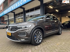 Volkswagen T-Roc - 2.0 TSI 4Motion Sport *NL AUTO, LEER, CARPLAY, VIRTUAL, NAVI, FULL OPTION