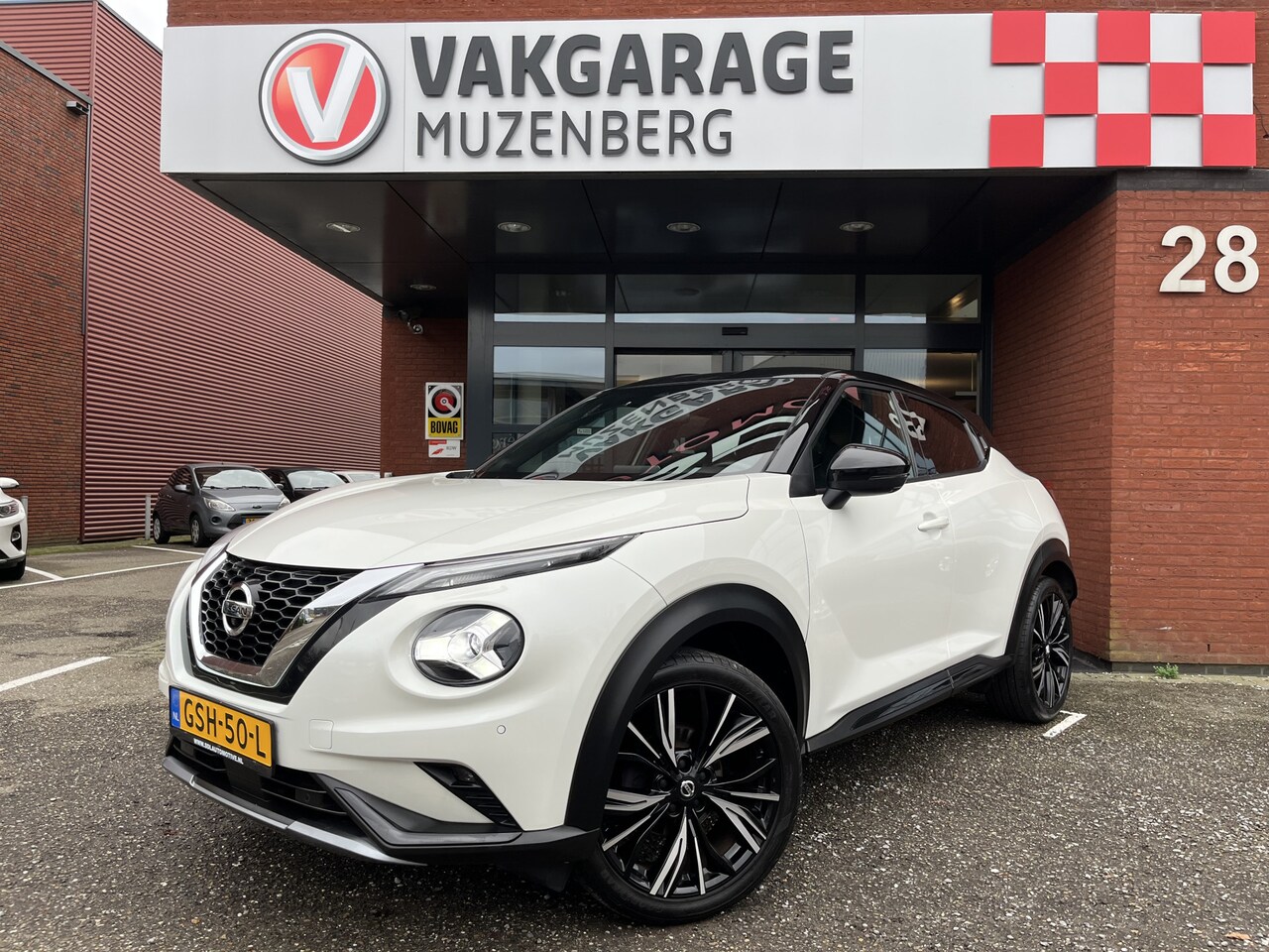 Nissan Juke - 1.0 DIG-T N-Design // FULL LED // NAVI // LEDER // 360 CAMERA // BOSE AUDIO // ADAPTIV CRU - AutoWereld.nl