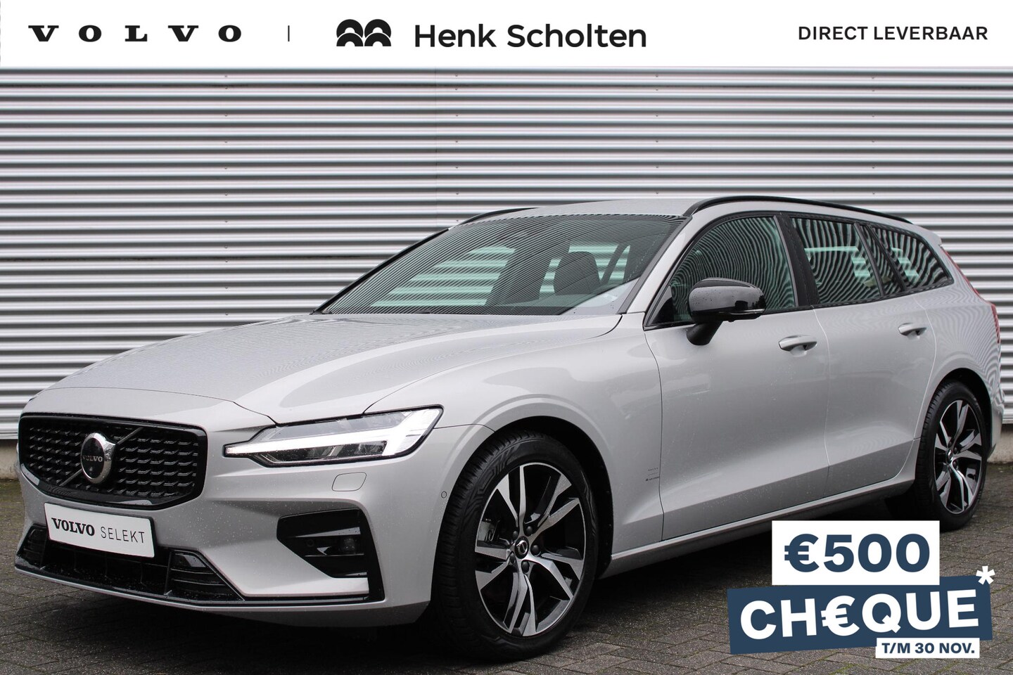 Volvo V60 - B3 AUT7 163PK Plus Dark, Trekhaak Semi Elektrisch, Harman Kardon Premium Audio, 360 Graden - AutoWereld.nl