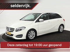 Mercedes-Benz B-klasse - 180d Ambition | Stoelverwarming | Navigatie | Full LED | Trekhaak | Airco | PDC | Cruise c