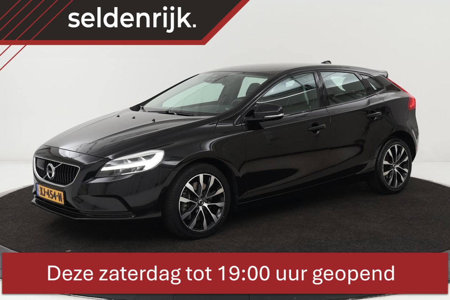 Volvo V40 - 1.5 T3 Dynamic Edition | Stoelverwarming | Adaptive cruise | Climate control | Bluetooth | - AutoWereld.nl