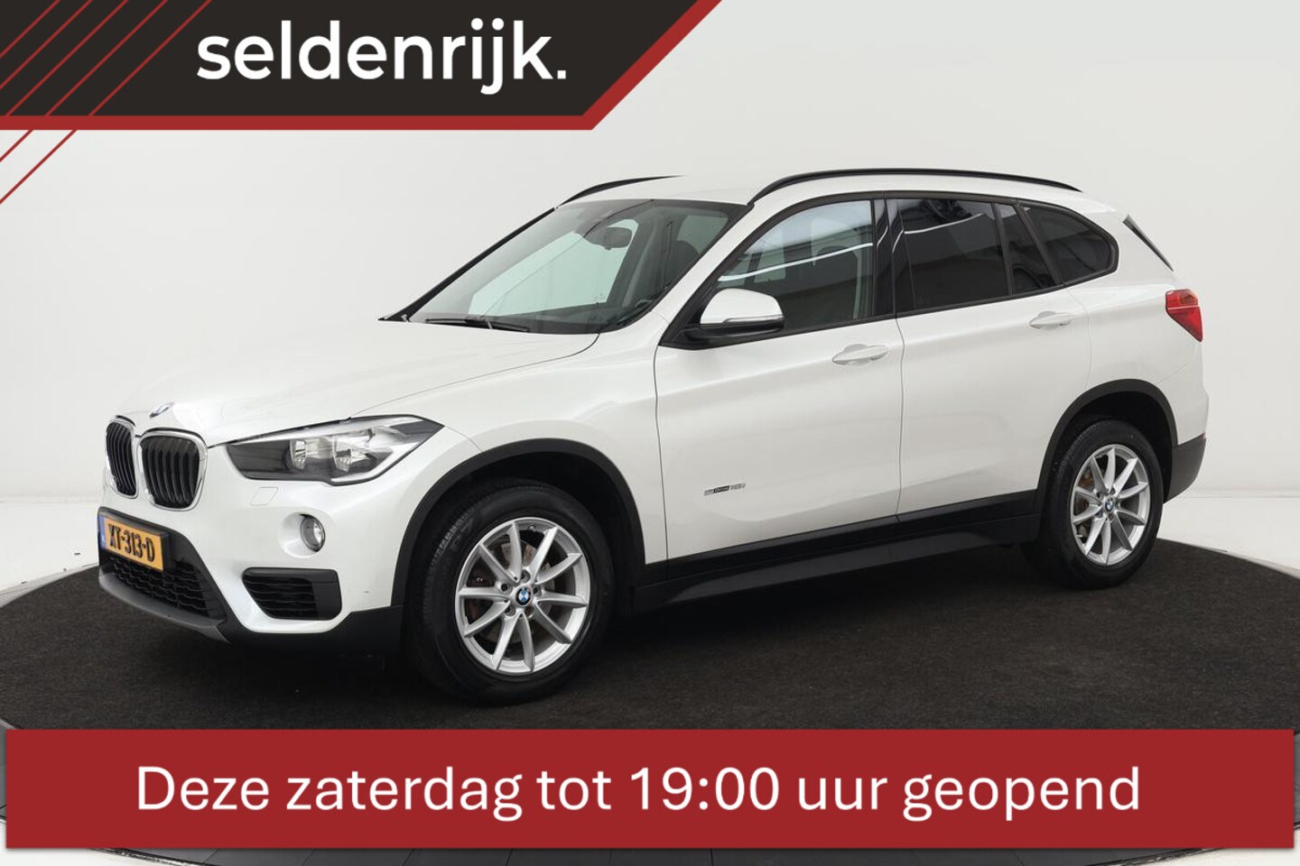 BMW X1 - sDrive18i | Stoelverwarming | PDC | Bluetooth | Airco - AutoWereld.nl