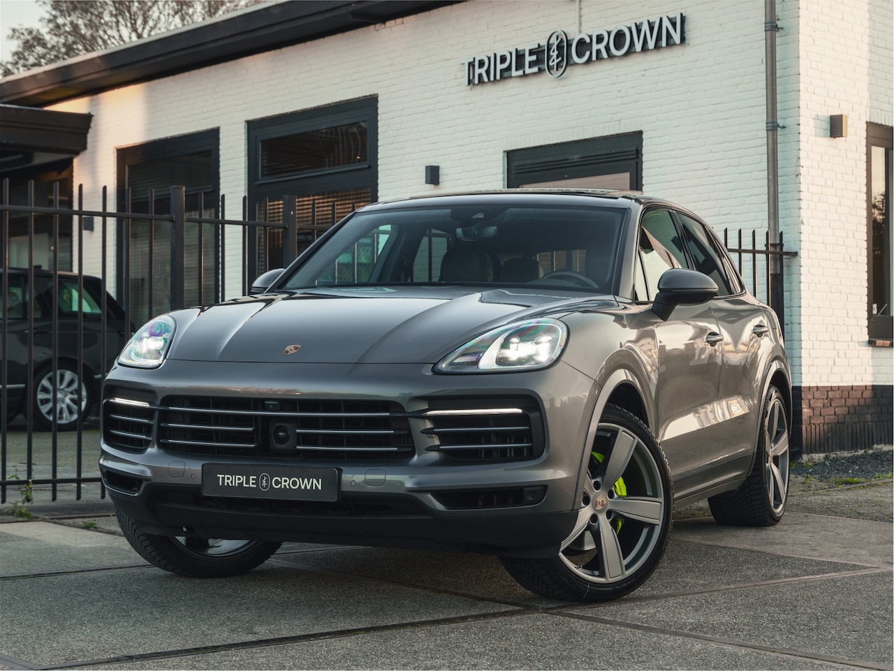 Porsche Cayenne - 3.0 E-Hybrid | Sport-Chrono | Comfort-Stoelen | Panoramadak | Bose - AutoWereld.nl