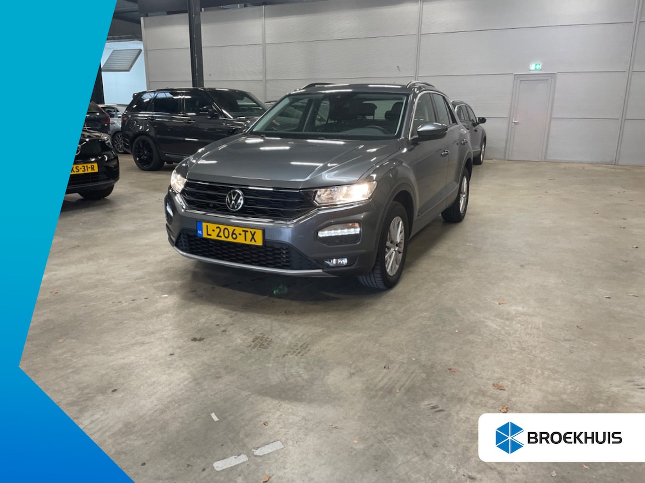 Volkswagen T-Roc - 1.0 TSI 110 pk Style | Parkeersensoren | Cruise control adaptief | Dab | - AutoWereld.nl