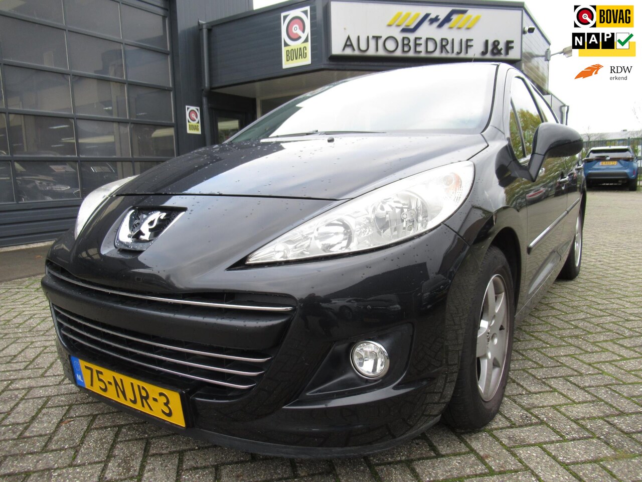 Peugeot 207 - 1.4 VTi Style / 1ste Eigenaar / Airco / Lichtmetalen velgen - AutoWereld.nl