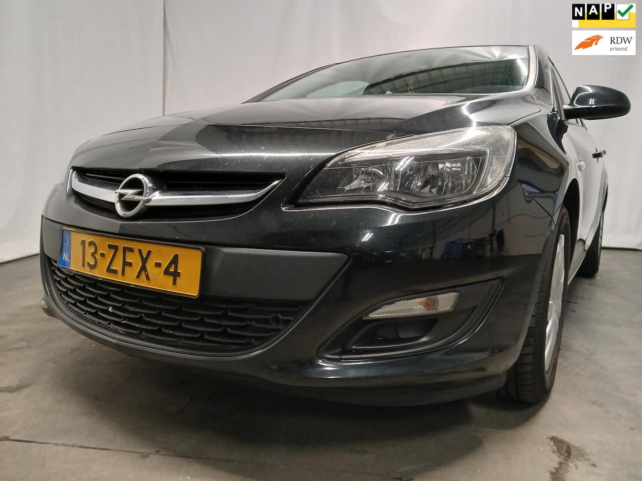 Opel Astra - 1.4 Edition - Airco - Export - Schade - AutoWereld.nl