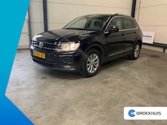 Volkswagen Tiguan - 1.5 TSI 150 pk Comfortline Business | Trekhaak elektrisch uitklapbaar | Navigatie | Cruise