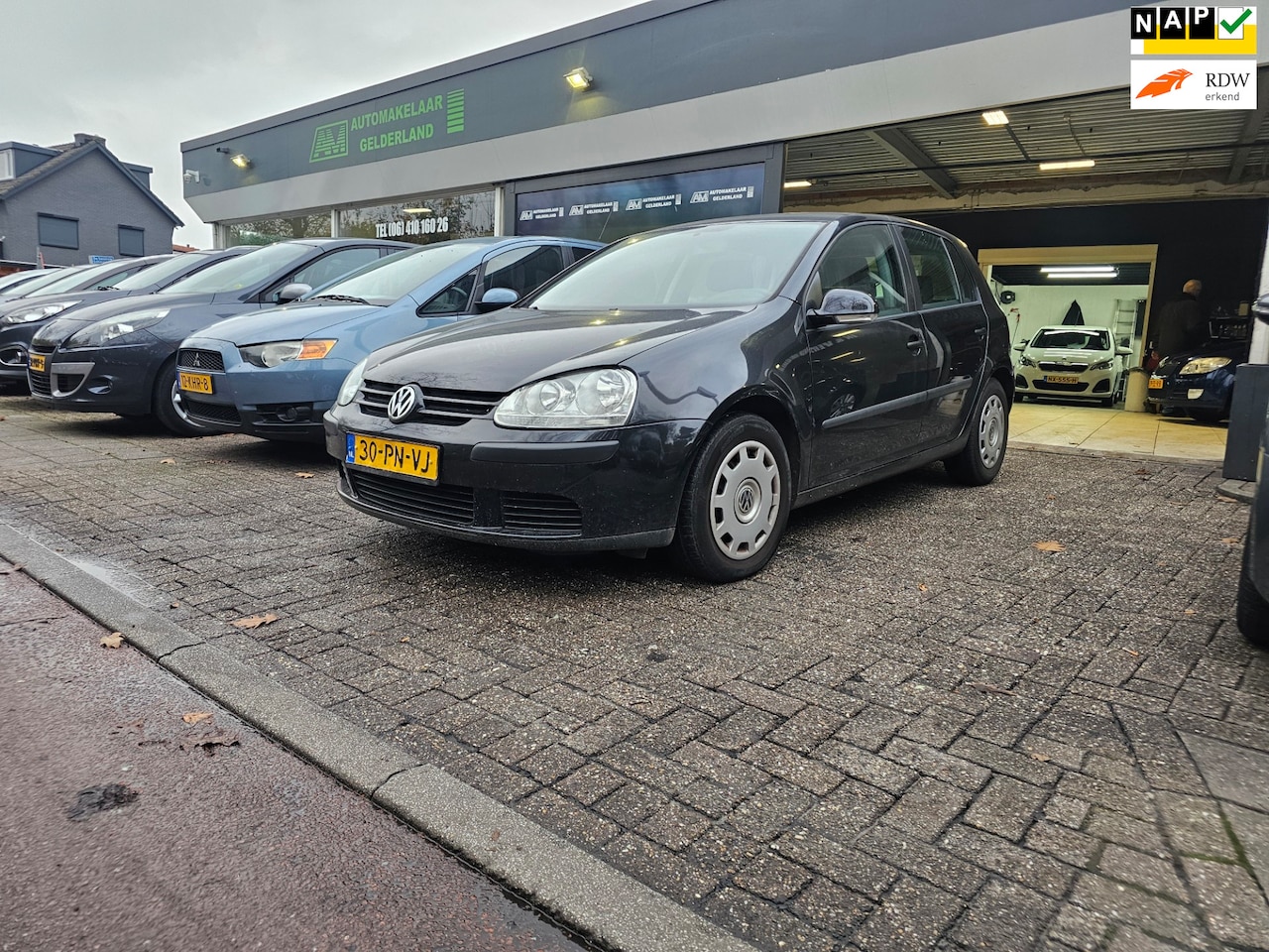 Volkswagen Golf - 1.6 Trendline | 2E EIGENAAR | 12MND GARANTIE | AIRCO | CRUISE | ELEC RAMEN | - AutoWereld.nl