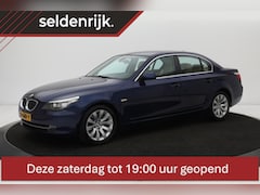 BMW 5-serie - 523i Business Line | Origineel NL | Leder | Navigatie | PDC | Climate control | Cruise con