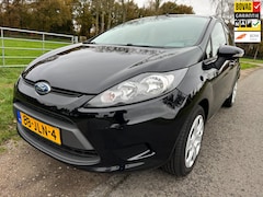 Ford Fiesta - 1.25 Limited top onderhouden met airco