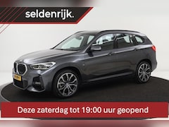 BMW X1 - sDrive18i M-Sport | Camera | Trekhaak | Head-Up | Sportstoelen | Full LED | Navigatie | Cl