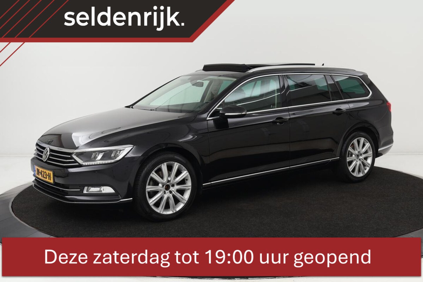 Volkswagen Passat Variant - 1.6 TDI Connected Series Plus | Camera | Trekhaak | Panoramadak | Alcantara | Carplay | St - AutoWereld.nl