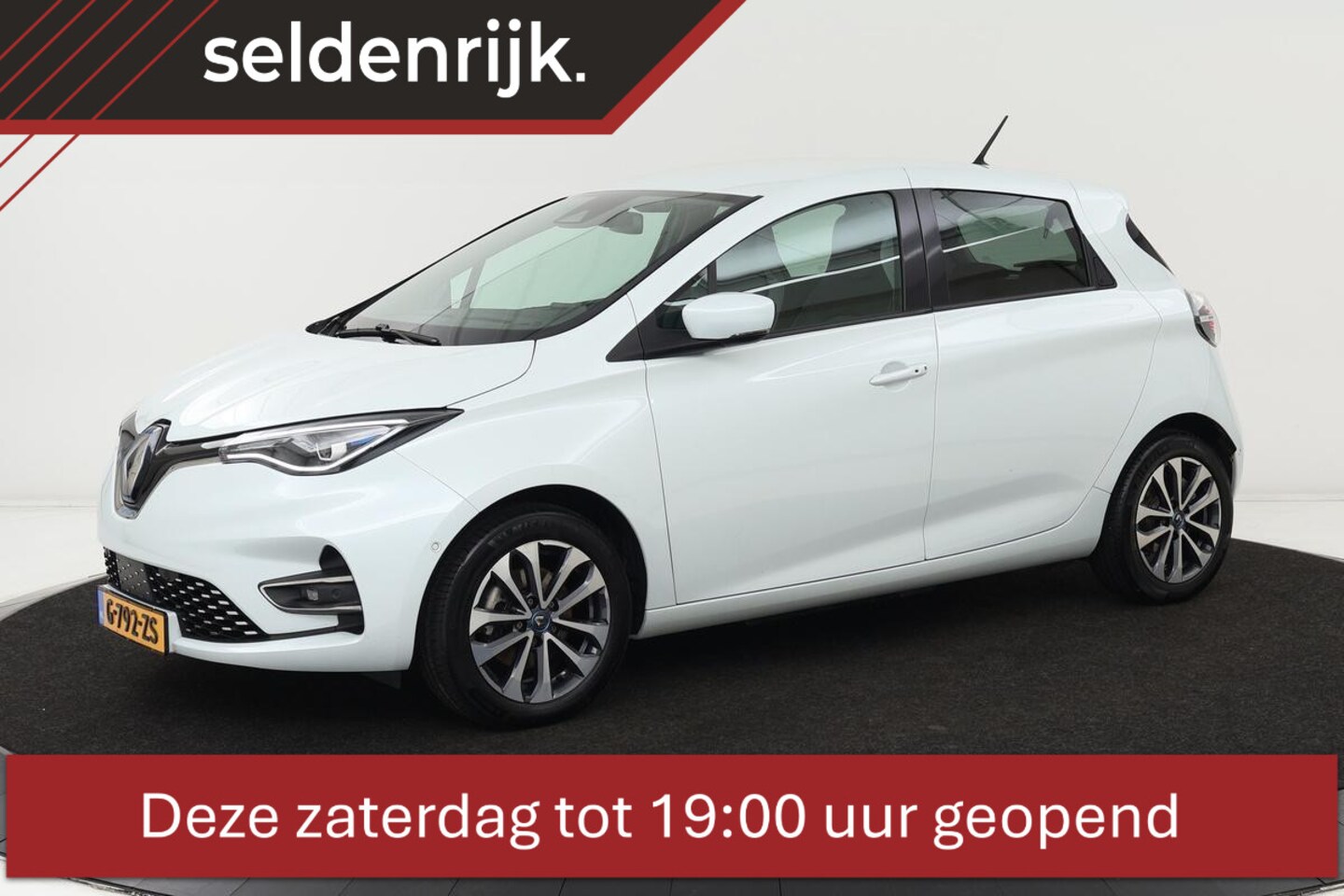 Renault Zoe - R135 Intens 52 kWh (ex Accu) | Stoel & stuurverwarming | Camera | Carplay | Dodehoek detec - AutoWereld.nl