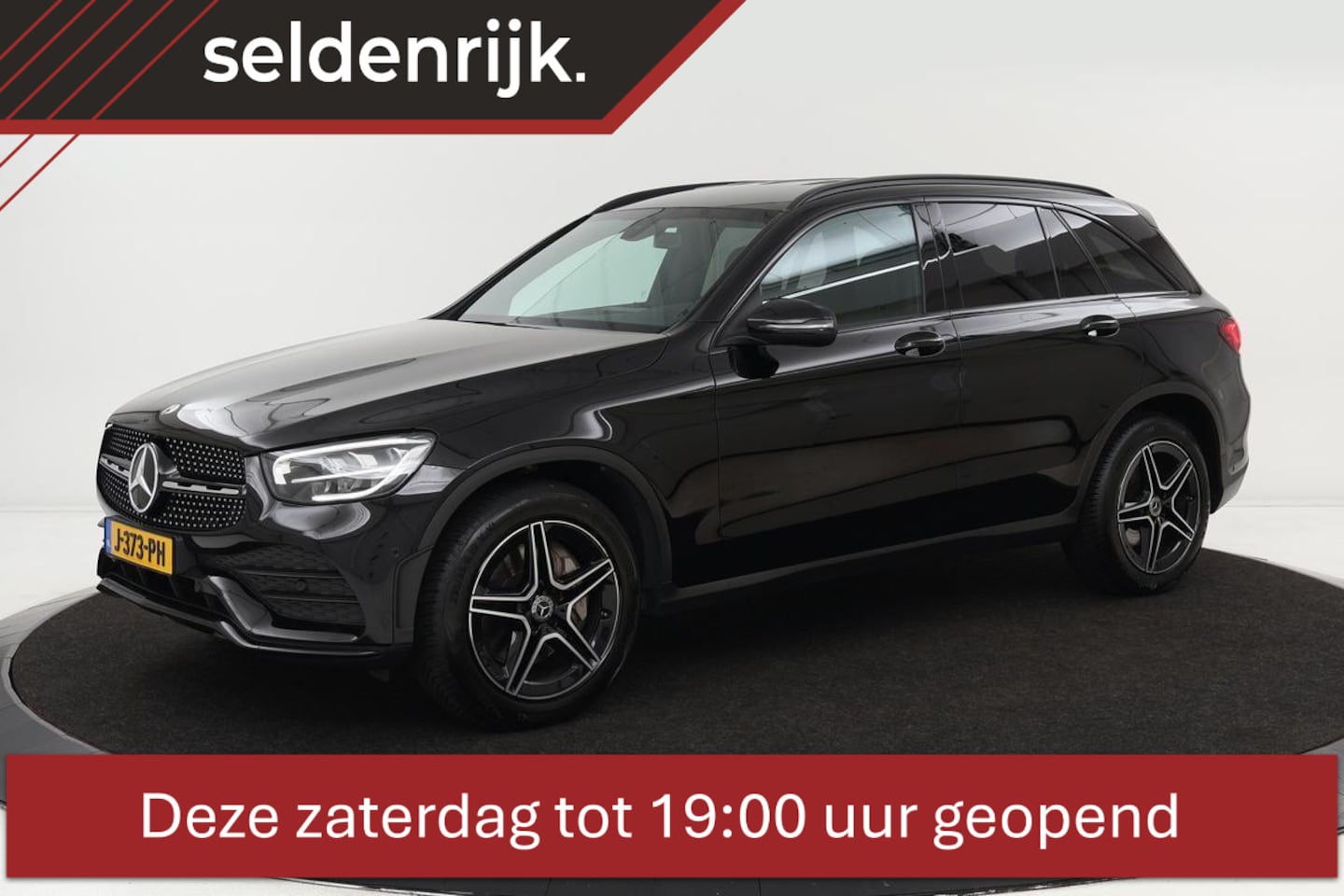 Mercedes-Benz GLC-klasse - 200 AMG Night | Stoelverwarming | Full LED | Camera | Navigatie | DAB | Park Assist | Clim - AutoWereld.nl