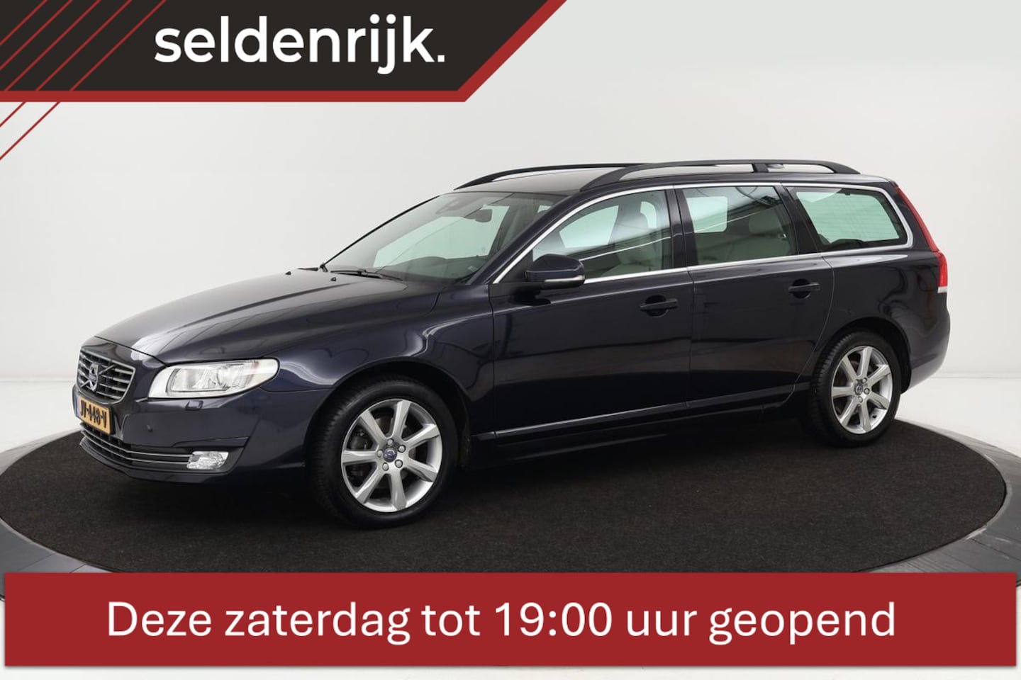 Volvo V70 - 2.0 T4 Polar | Leder | Stoelverwarming | Trekhaak | Xenon | Navigatie | PDC | Climate cont - AutoWereld.nl