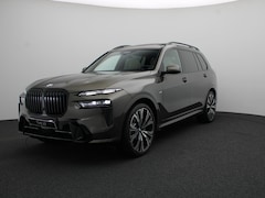 BMW X7 - xDrive40i | M Sportpakket Pro | Innovation Pack | Comfort Pack | Exclusive Pack