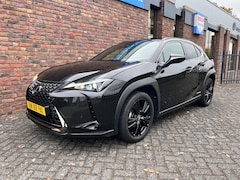 Lexus UX - 250h Midnight Camera Leder