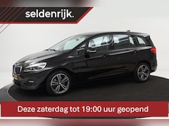 BMW 2-serie Gran Tourer - 218i Executive | Sport Line | Leder | Stoel & Stuurverwarming | PDC | Sportstoelen | Head