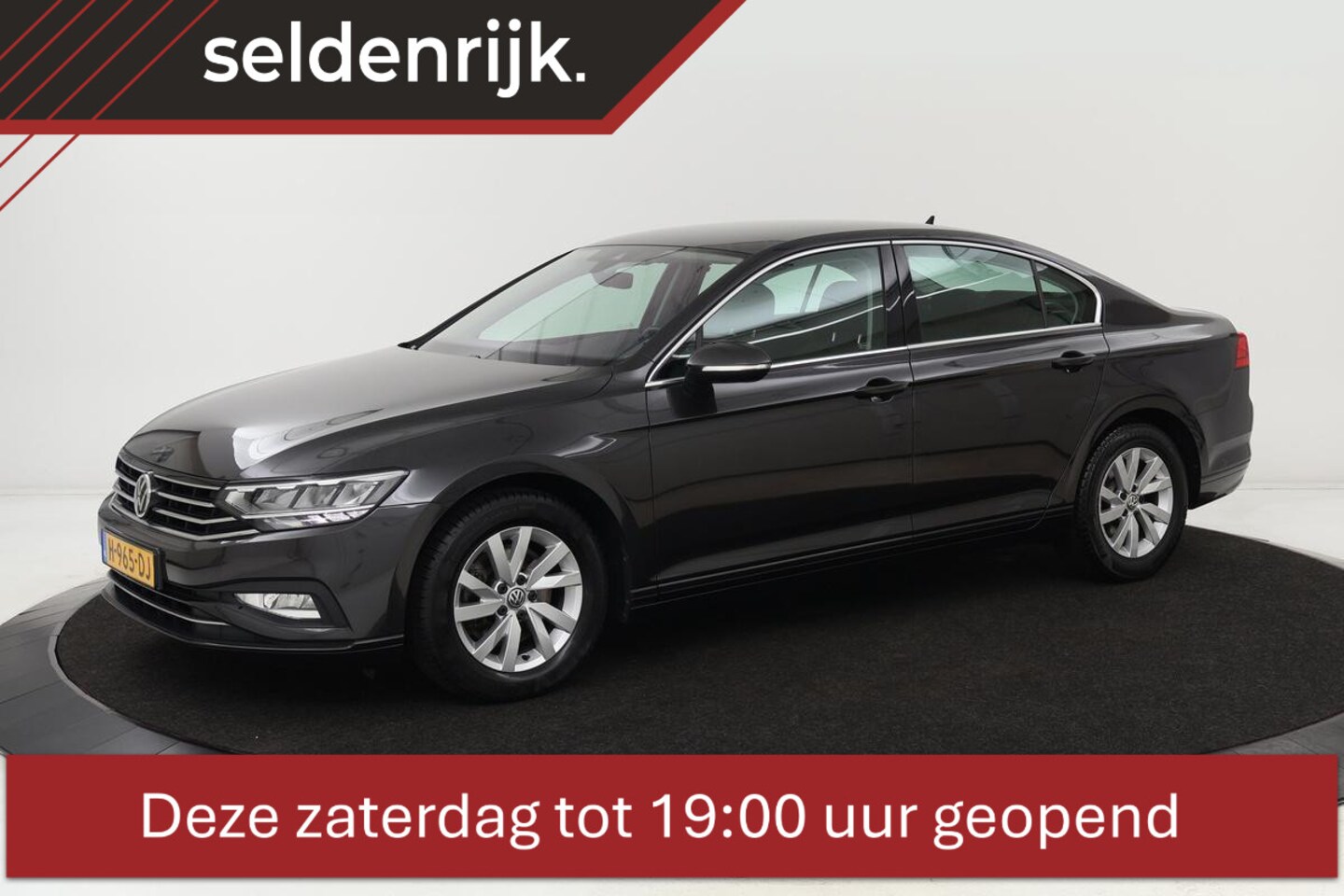 Volkswagen Passat - 1.5 TSI Comfort | Trekhaak | Carplay | PDC | Adaptive Cruise | Navigatie | DAB+ | Bluetoot - AutoWereld.nl