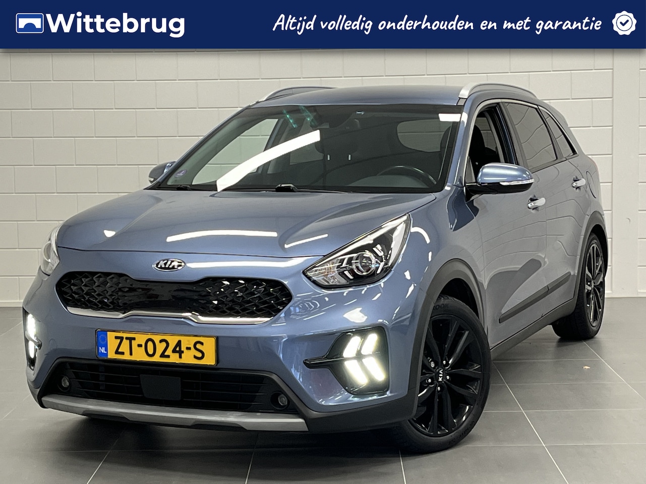 Kia Niro - 1.6 GDi Hybrid DynamicLine TREKHAAK | NAVIGATIE | HALF LEDER | EXTRA SET WINTERBANDEN | KI - AutoWereld.nl