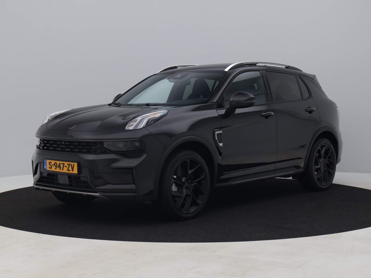 Lynk & Co 01 - 1.5 Plug-in Hybrid | 360° | BLACK | ZWARTE HEMEL | NLD AUTO - AutoWereld.nl