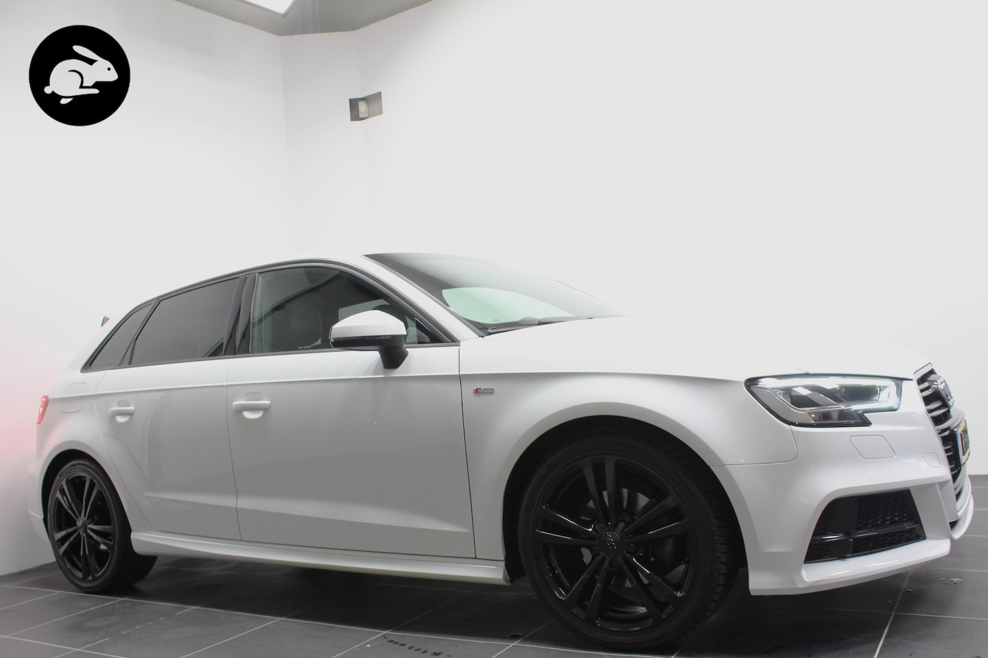 Audi A3 Sportback - 1.0 TFSI 2x S-Line/Leder/Led/18 inch - AutoWereld.nl