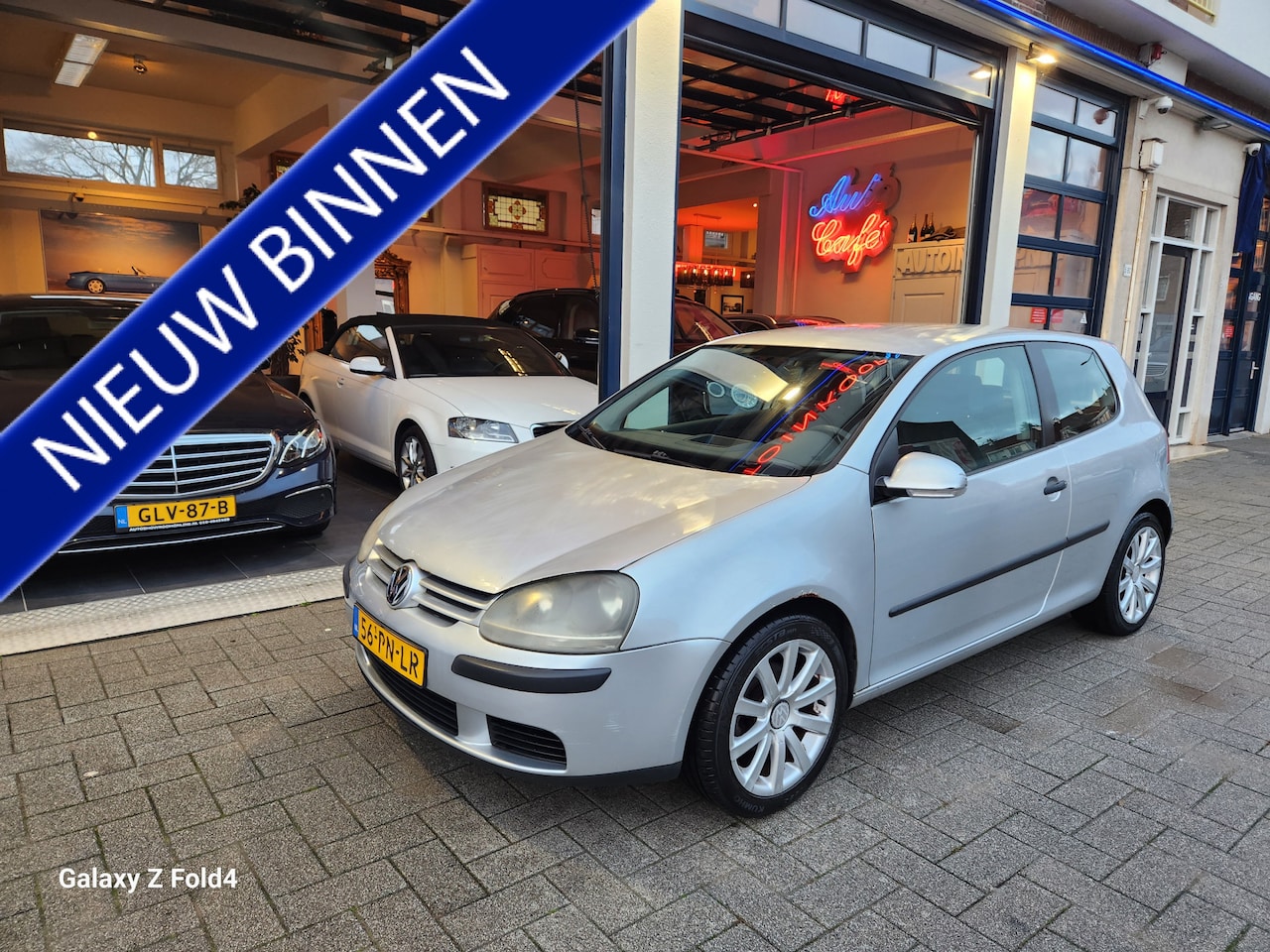 Volkswagen Golf - 1.6 FSI Trendline 1.6 FSI Trendline - AutoWereld.nl