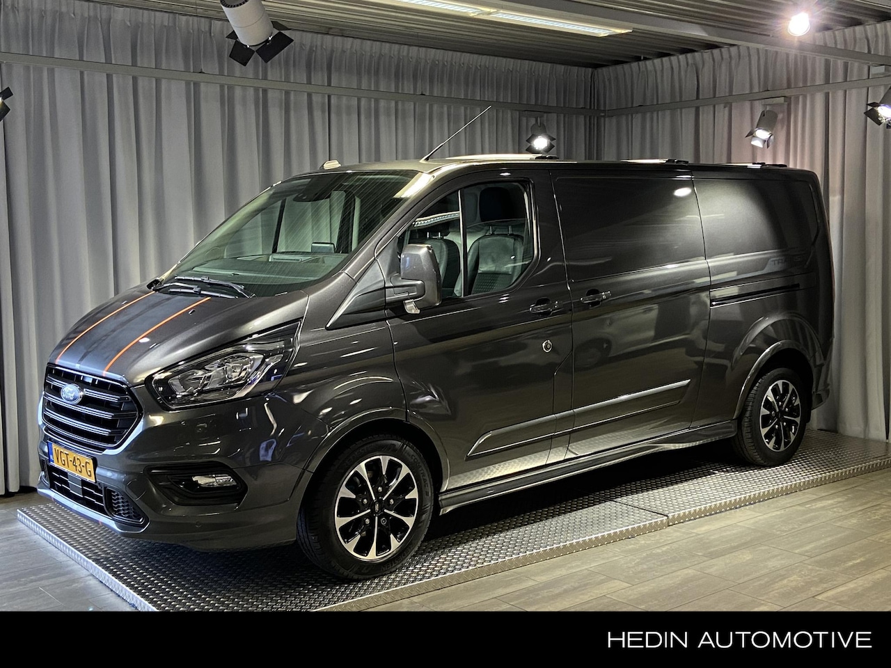 Ford Transit Custom - 320 2.0 TDCI L2H1 Sport 320 2.0 TDCI L2H1 Sport - AutoWereld.nl