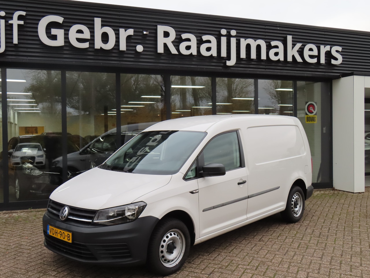 Volkswagen Caddy Maxi - 2.0TDI L2H1 Trendline*Navigatie*Airco* - AutoWereld.nl