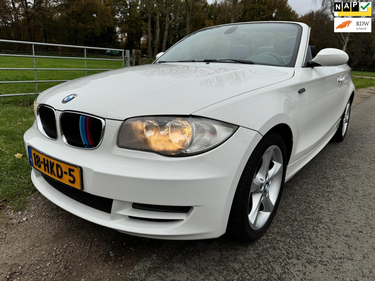 BMW 1-serie Cabrio - 118i High Executive 143PK keurig netjes - AutoWereld.nl