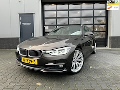 BMW 3-serie Touring - 320i luxury INDIVIDUAL automaat