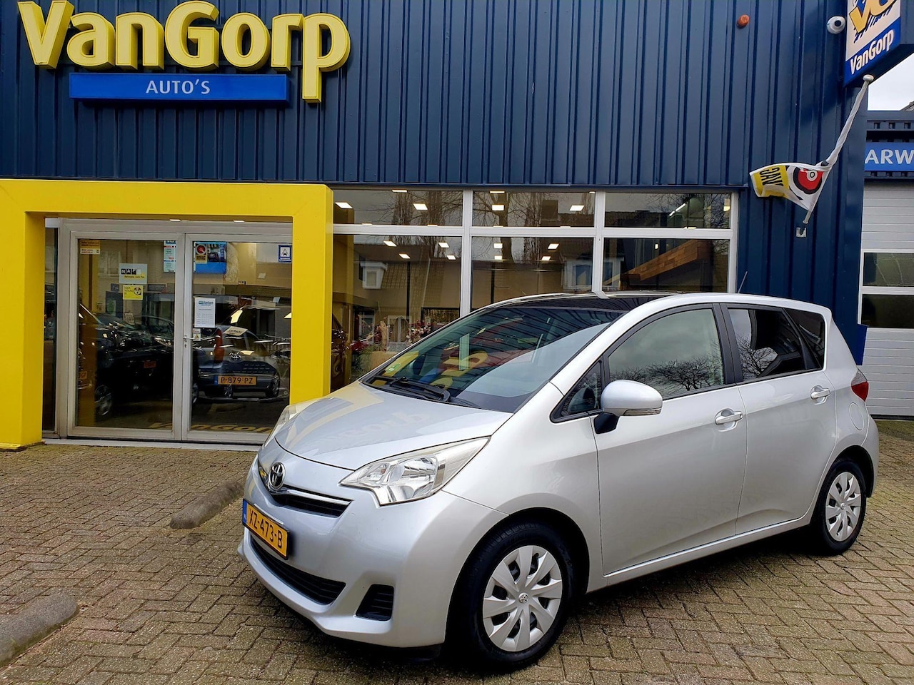 Toyota Verso S - 1.3 VVT-i Aspiration All-in prijs! - AutoWereld.nl